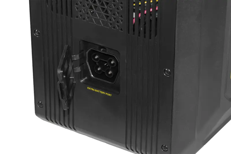 Nabíjecí stanice PRO | 2048 WH / 2500 W